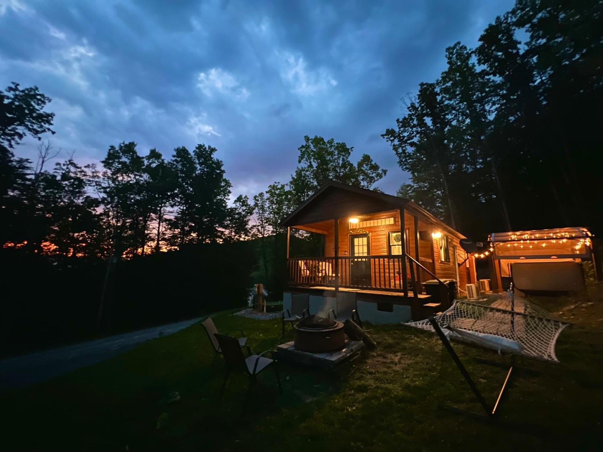 Dreamy Couples Cabin In The Shenandoah Forrest Luray Exteriör bild